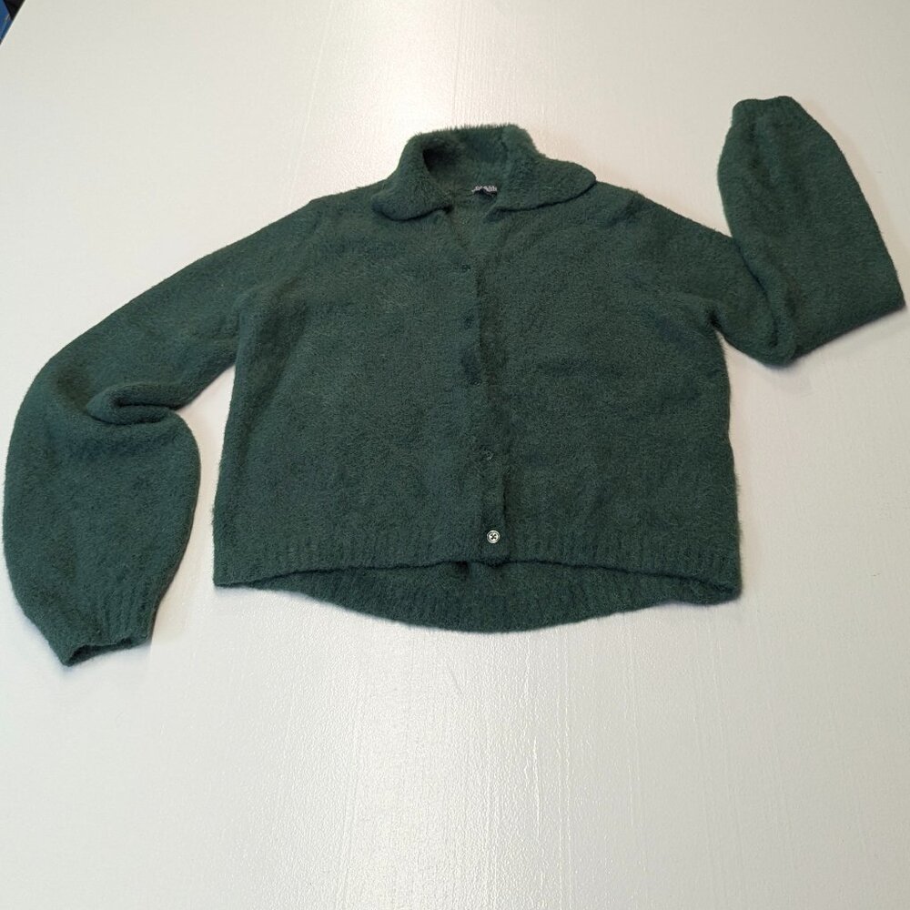 Wild Fable Size Medium Forest Green Button Up Sweater